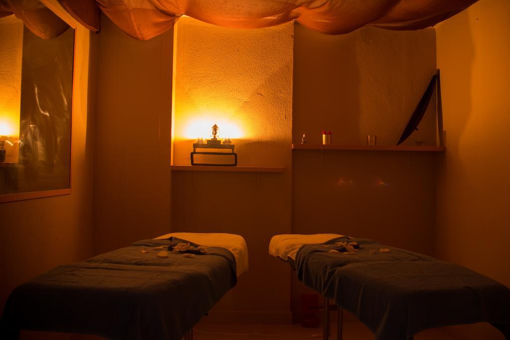 Hotel Ath Al Medina Wellness Exteriör bild